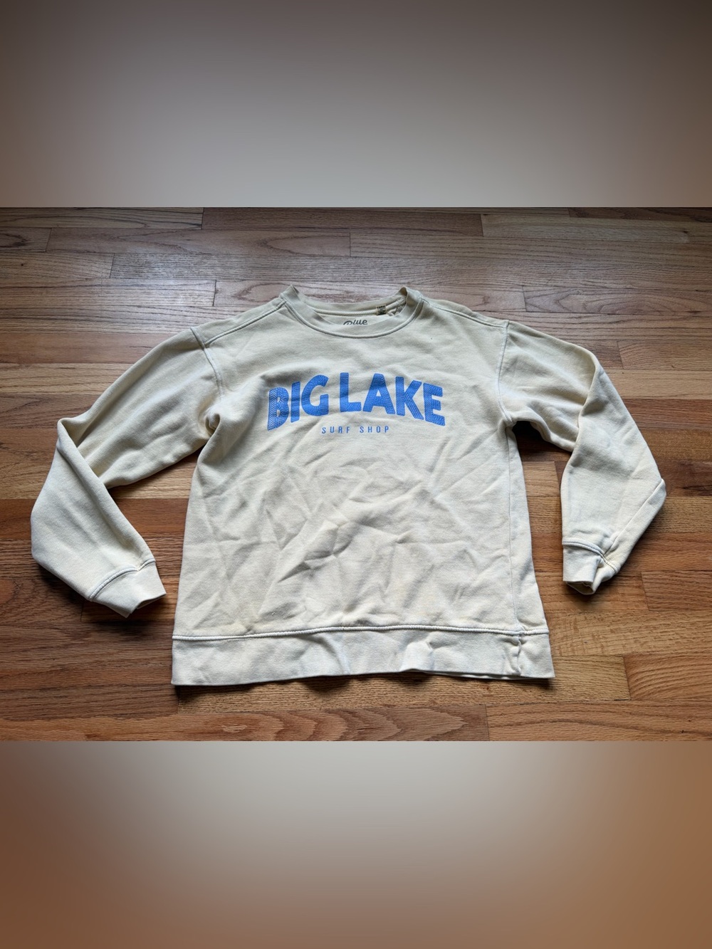 Big Lake Surf Shop Butter Yellow Crewneck Size S